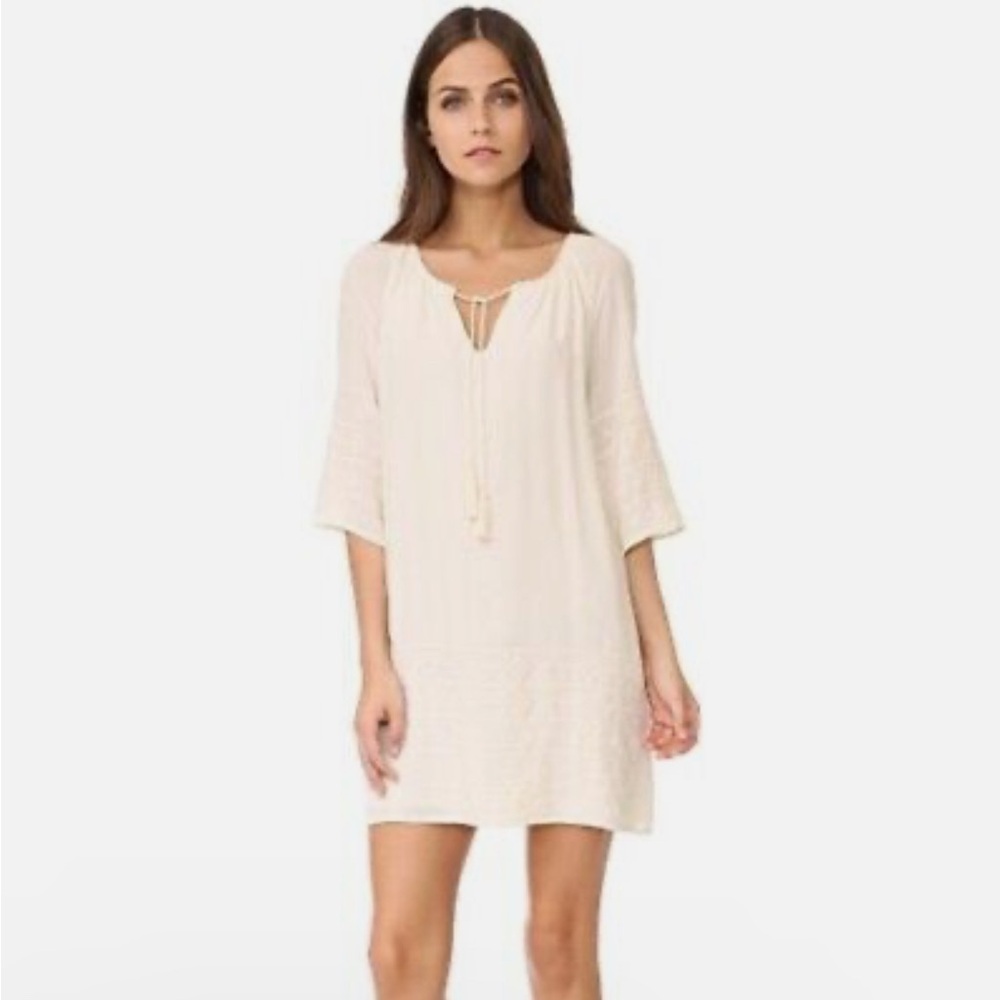 BB Dakota dress cream and color with embroidery￼